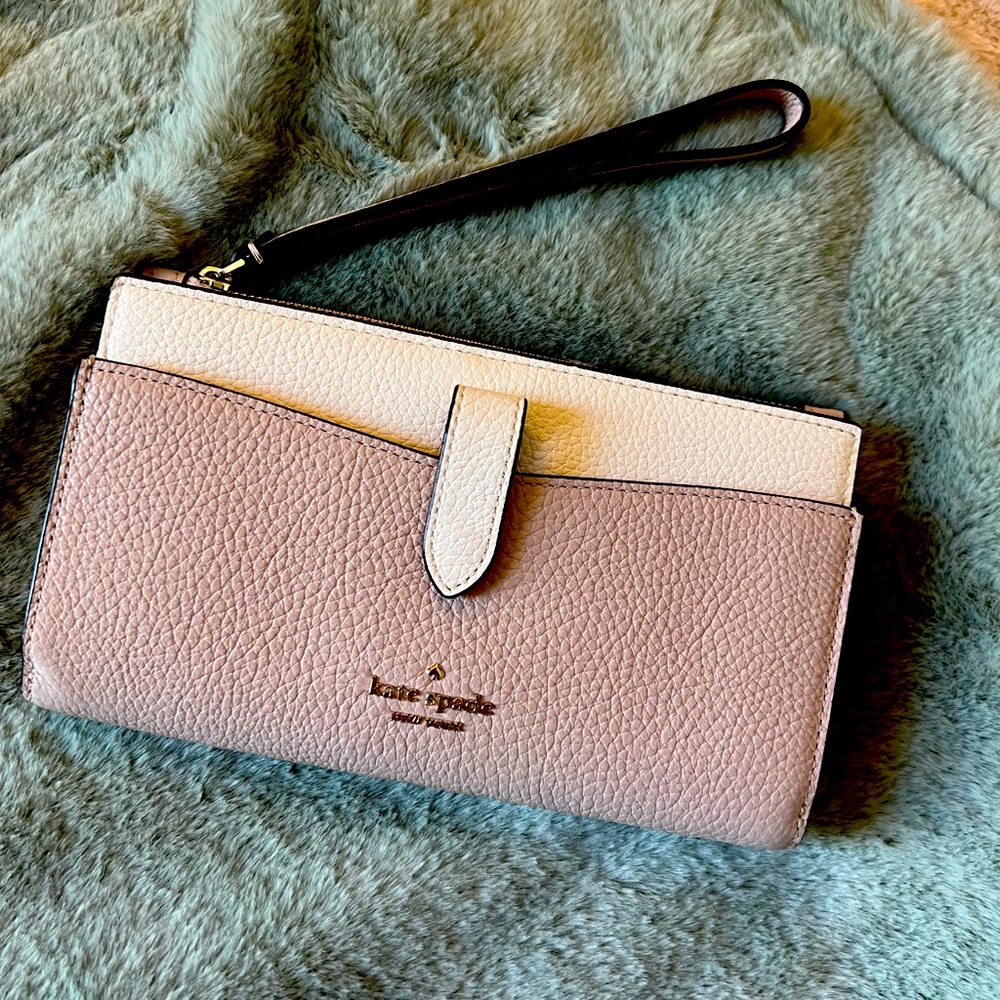 Kate spade phone wallet, wristlet